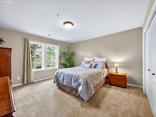 11970 Sw SURREY St, Wilsonville, OR 97070