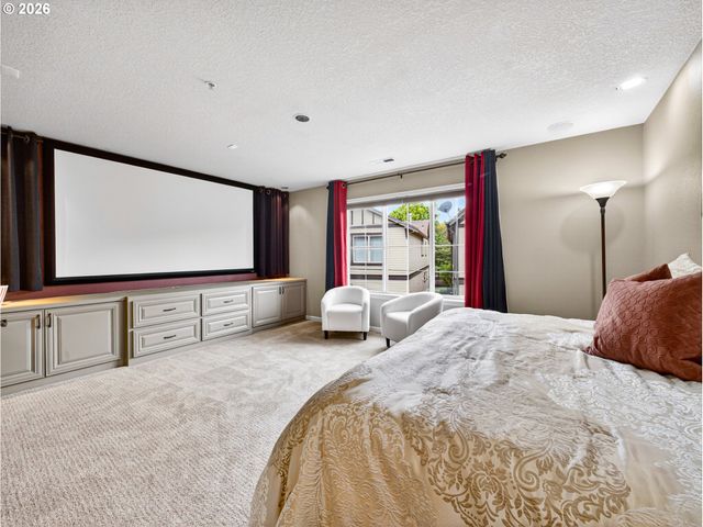 11970 Sw SURREY St, Wilsonville, OR 97070