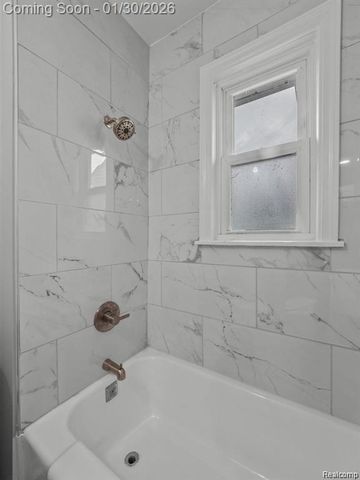 2120 Pearl Avenue, Warren, MI 48091