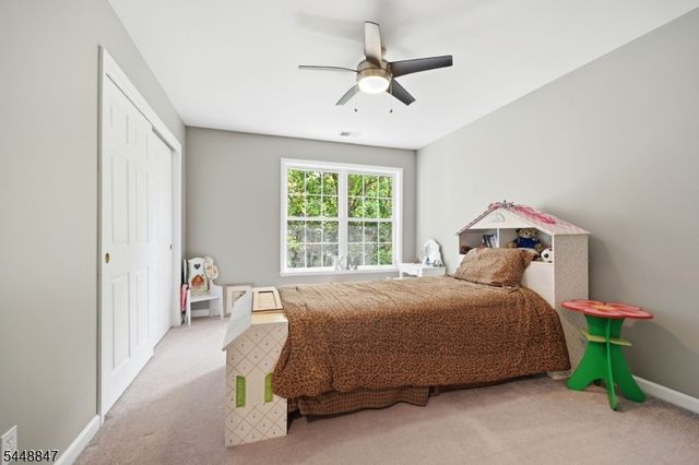 53 Ramapo River Trce, Oakland Boro, NJ 07436
