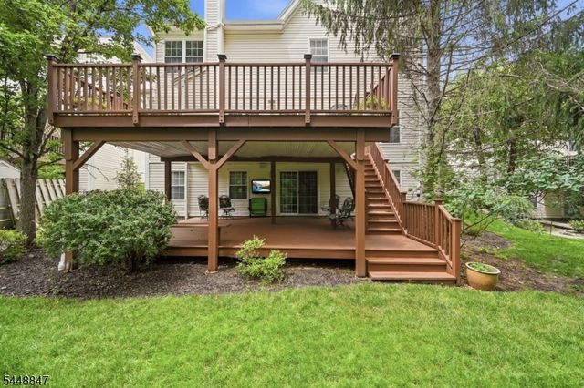 53 Ramapo River Trce, Oakland Boro, NJ 07436