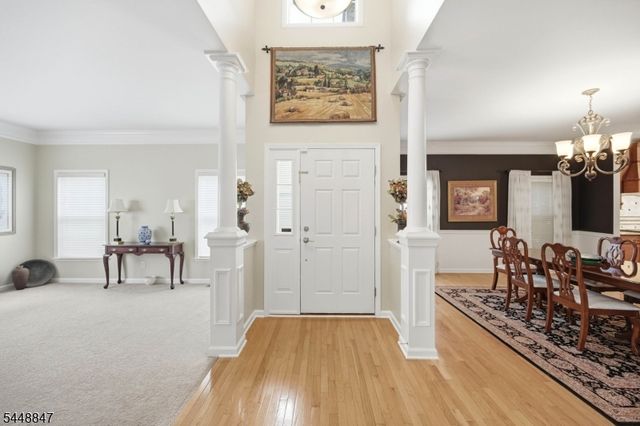 53 Ramapo River Trce, Oakland Boro, NJ 07436