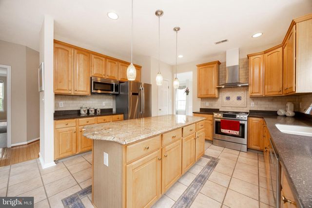 604 EXMOOR LN, Collegeville, PA 19426