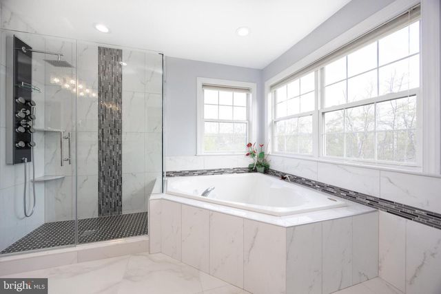 604 EXMOOR LN, Collegeville, PA 19426