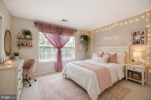 604 EXMOOR LN, Collegeville, PA 19426