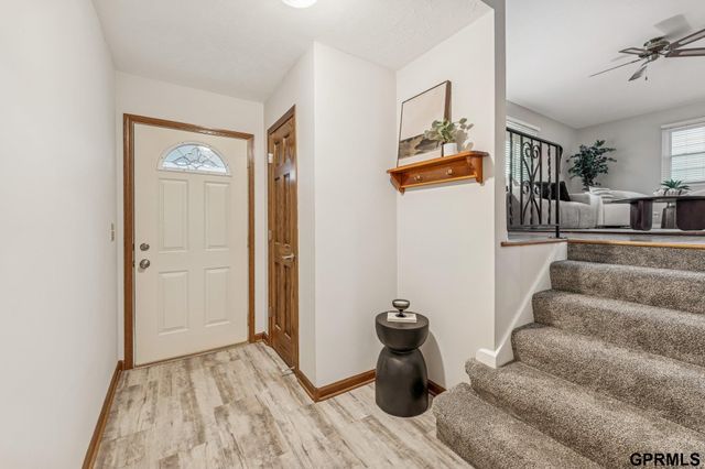 9916 Nina Street, Omaha, NE 68124