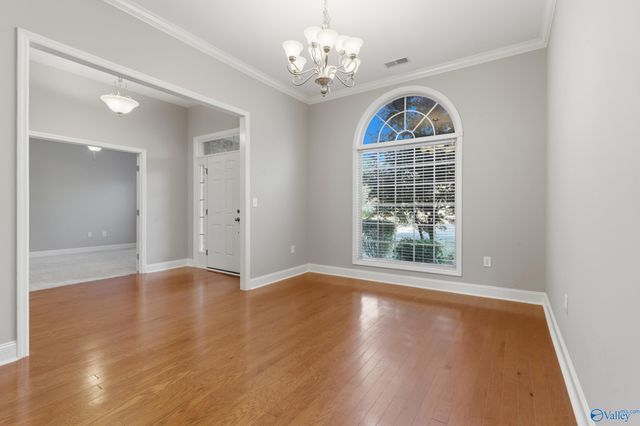 7320 Sanctuary Cove Drive SE, Owens Cross Roads, AL 35763