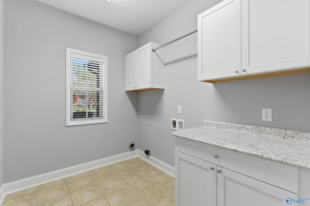 7320 Sanctuary Cove Drive SE, Owens Cross Roads, AL 35763