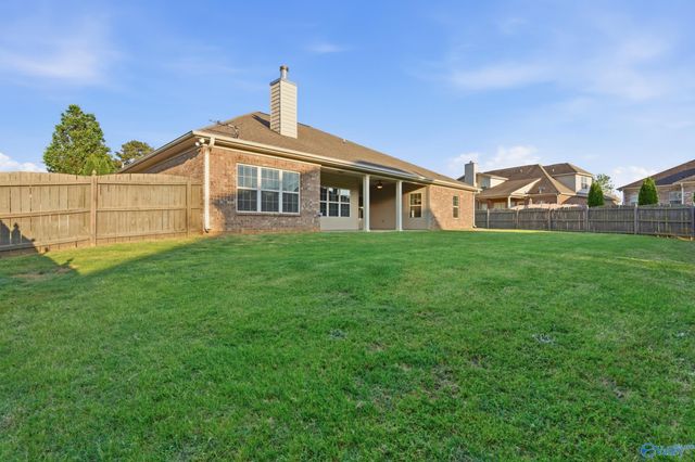 7320 Sanctuary Cove Drive SE, Owens Cross Roads, AL 35763