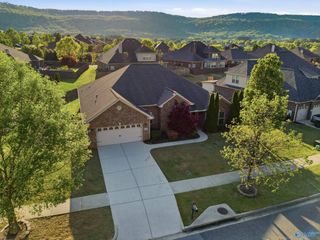 7320 Sanctuary Cove Drive SE, Owens Cross Roads, AL 35763