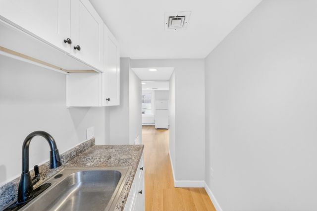 15 Broadway 2, Haverhill, MA 01832