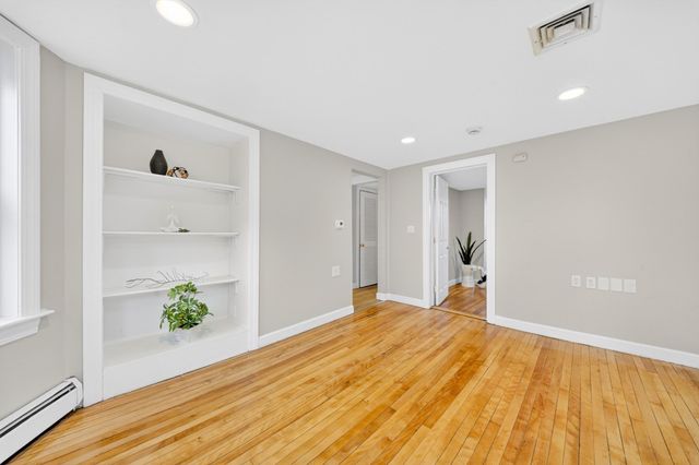15 Broadway 2, Haverhill, MA 01832