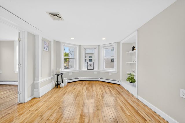 15 Broadway 2, Haverhill, MA 01832