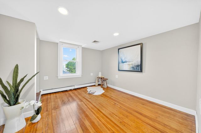 15 Broadway 2, Haverhill, MA 01832