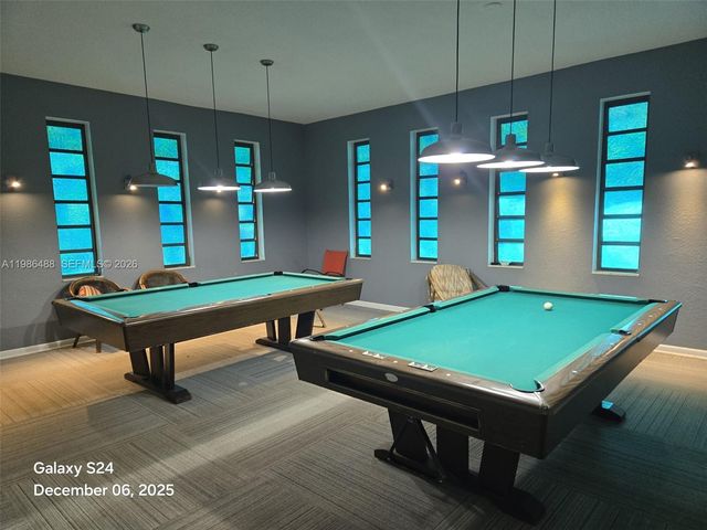 5181 W Oakland Park Blvd 102, Lauderdale Lakes, FL 33313