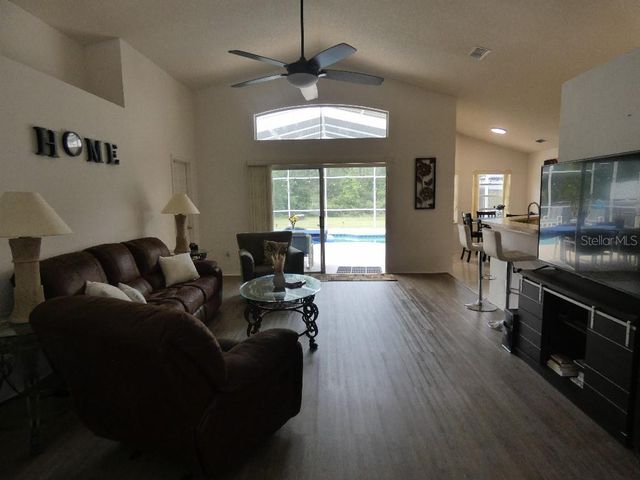 566 MONTANA AVENUE, Davenport, FL 33897