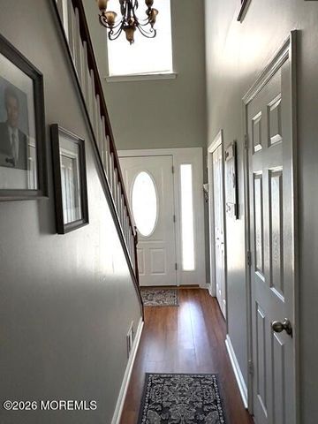 166 Christian Court, Toms River, NJ 08753