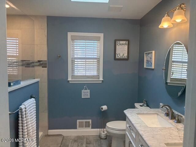 166 Christian Court, Toms River, NJ 08753