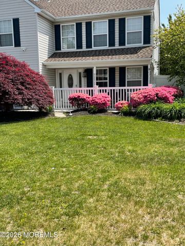 166 Christian Court, Toms River, NJ 08753