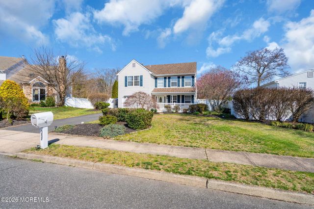 166 Christian Court, Toms River, NJ 08753