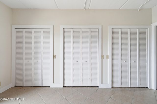 3359 LIGHTHOUSE POINT Lane, Jacksonville, FL 32250