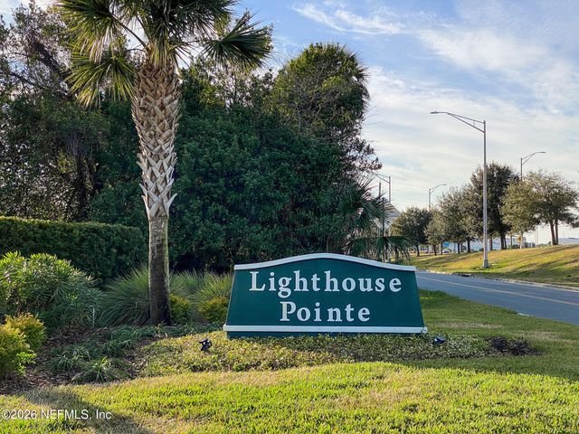 3359 LIGHTHOUSE POINT Lane, Jacksonville, FL 32250