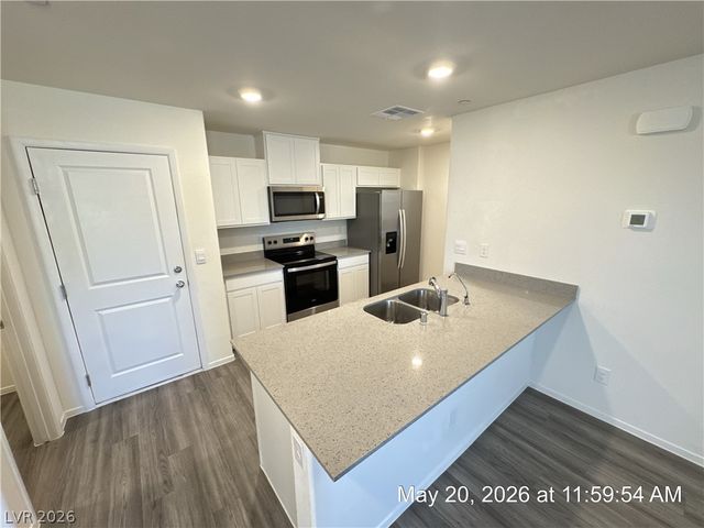 4916 Apple Mesa Avenue, Las Vegas, NV 89139