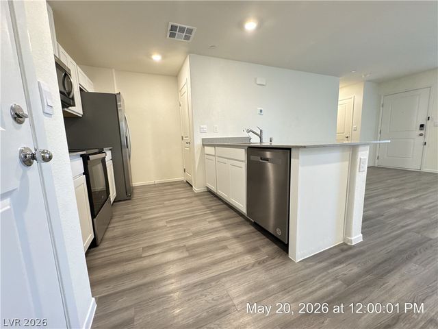 4916 Apple Mesa Avenue, Las Vegas, NV 89139