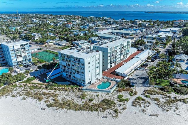 5200 GULF DRIVE 107, Holmes Beach, FL 34217