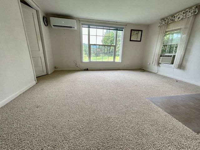 136 West Vineyard, Hayesville, NC 28904