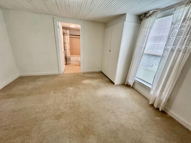 136 West Vineyard, Hayesville, NC 28904