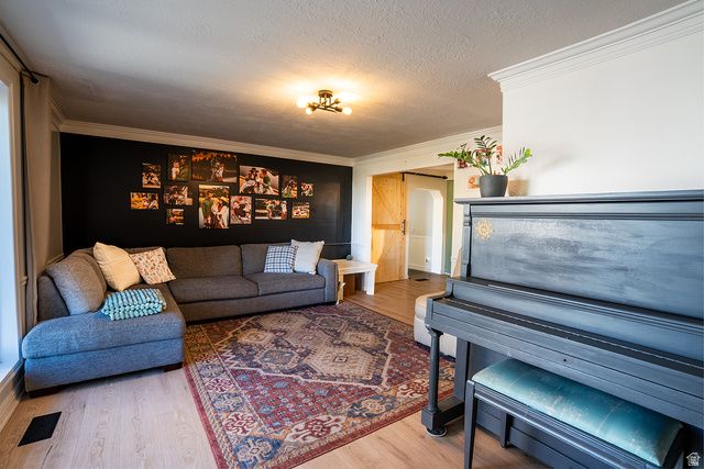 166 E 3000 S, Bountiful, UT 84010