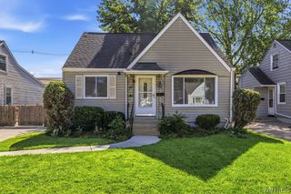 57 Wrexham Court North, Tonawanda, NY 14150
