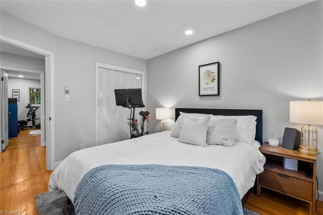 2654 London Lane, Winston-salem, NC 27103