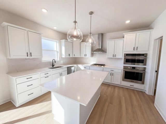 4707 Obsidian Way, Victoria, MN 55386