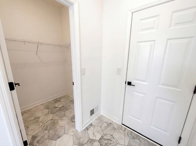 4707 Obsidian Way, Victoria, MN 55386