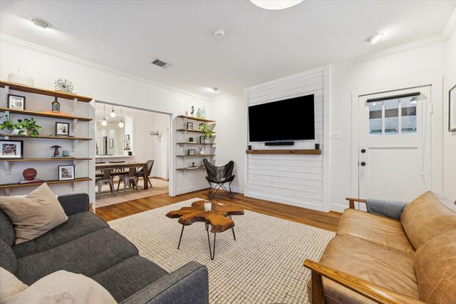 1135 Walling Street, Houston, TX 77009