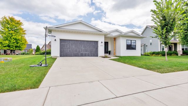 2935 Glendale Lane, Normal, IL 61761