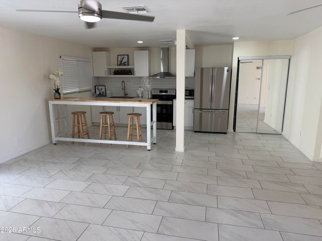 632 W FORDHAM Drive, Tempe, AZ 85283