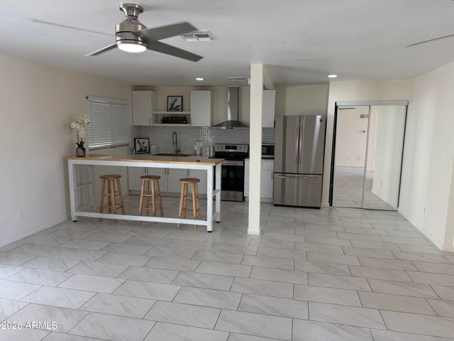 632 W FORDHAM Drive, Tempe, AZ 85283