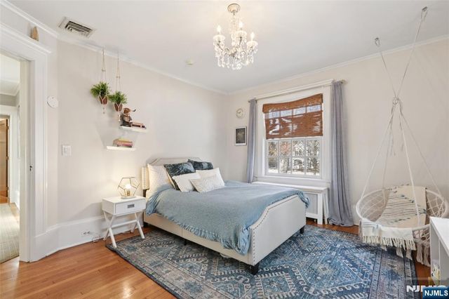 326 West End Avenue, Ridgewood, NJ 07450
