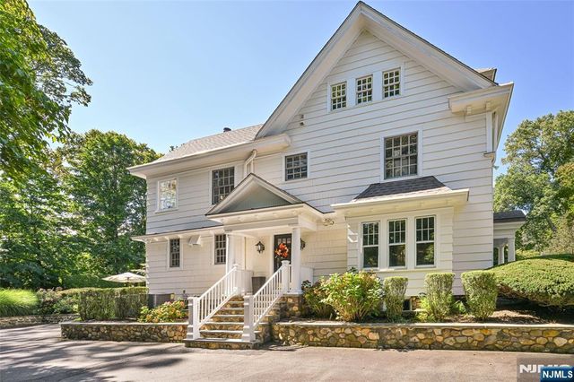 326 West End Avenue, Ridgewood, NJ 07450