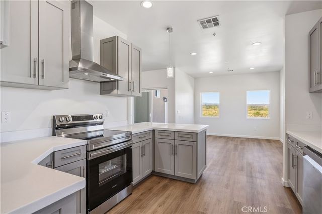 47363 W 93rd Street, Lancaster, CA 93536