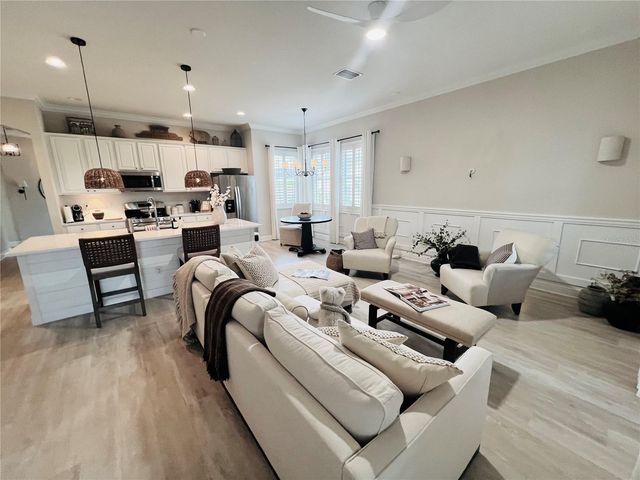 210 LATITUDE PLACE, Apollo Beach, FL 33572