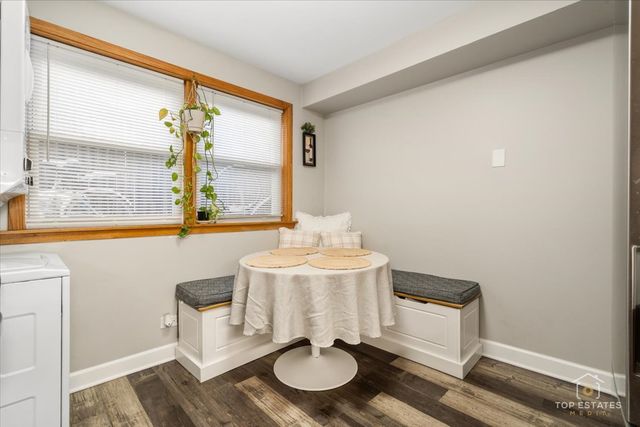 10123 Hartford Court GC, Schiller Park, IL 60176