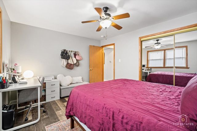 10123 Hartford Court GC, Schiller Park, IL 60176