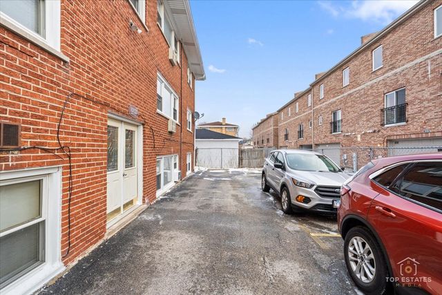 10123 Hartford Court GC, Schiller Park, IL 60176