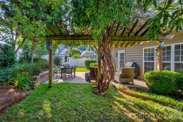 2663 Danbury Circle NW, Concord, NC 28027