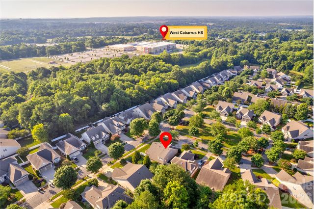 2663 Danbury Circle NW, Concord, NC 28027