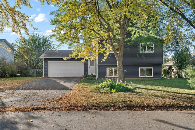 8112 Janero Avenue S, Cottage Grove, MN 55016